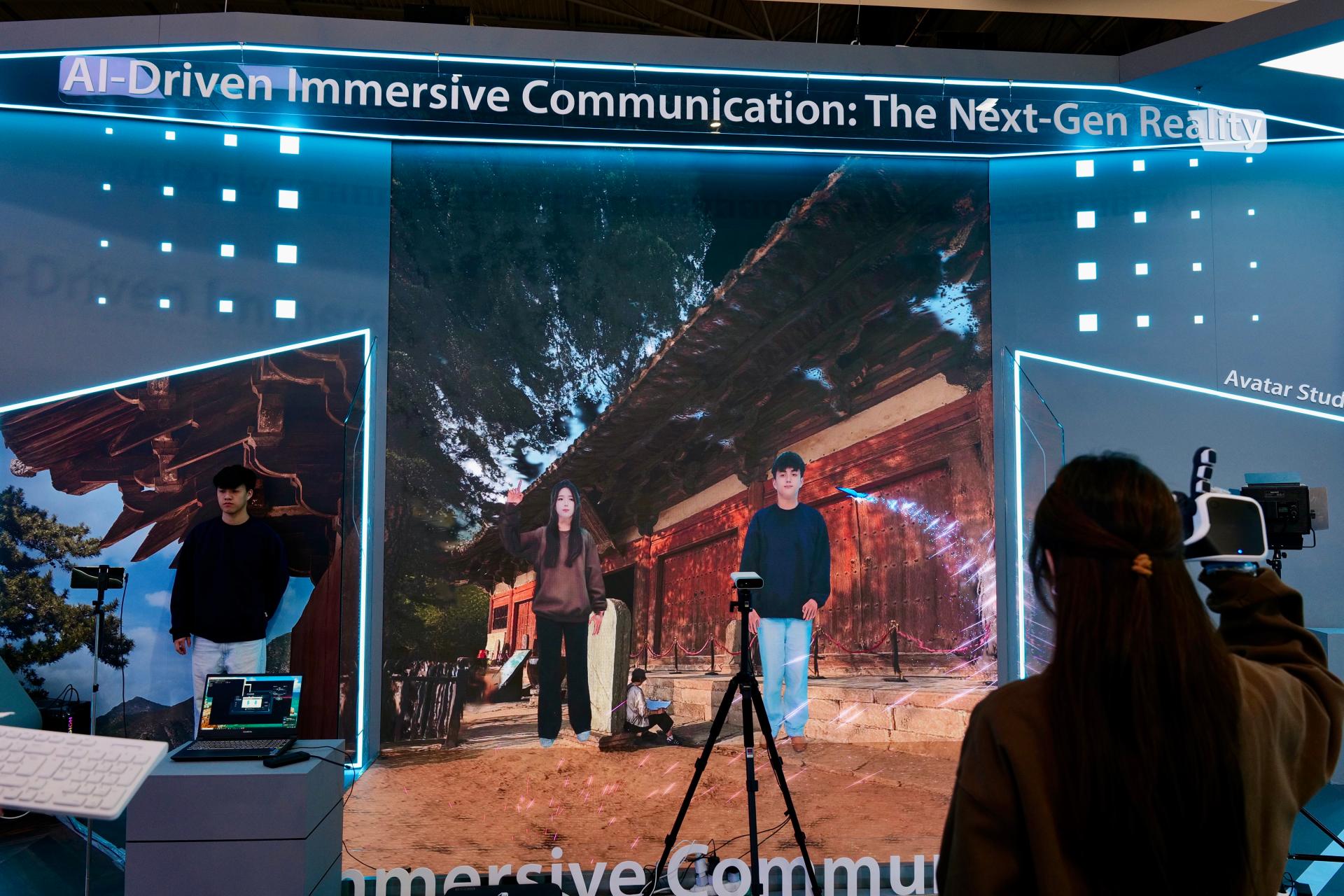 ZTE Showcases Industry's First AI Immersive Communication Experience in the U6G Band
