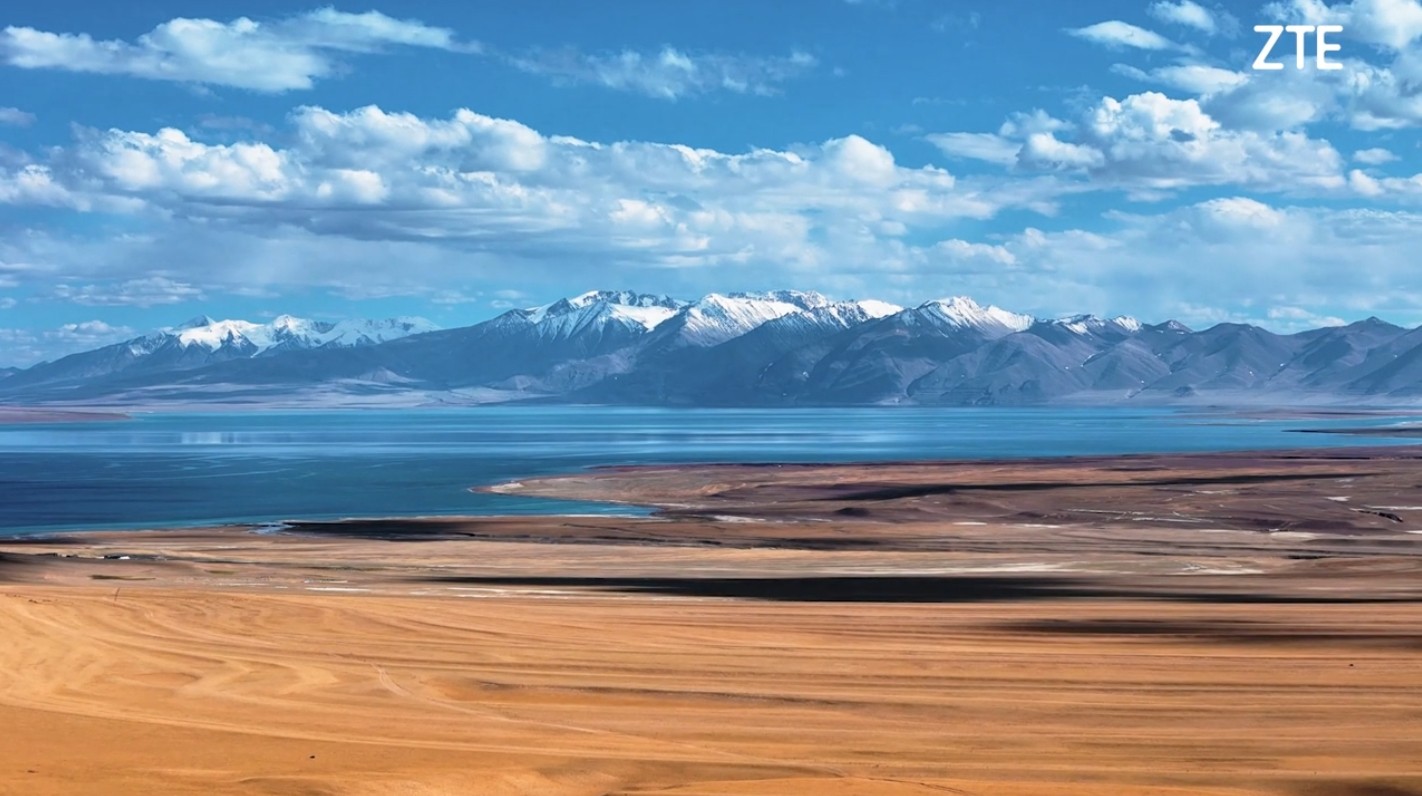 The First All-Optical Hospital-on the Snowy Tibetan Plateau