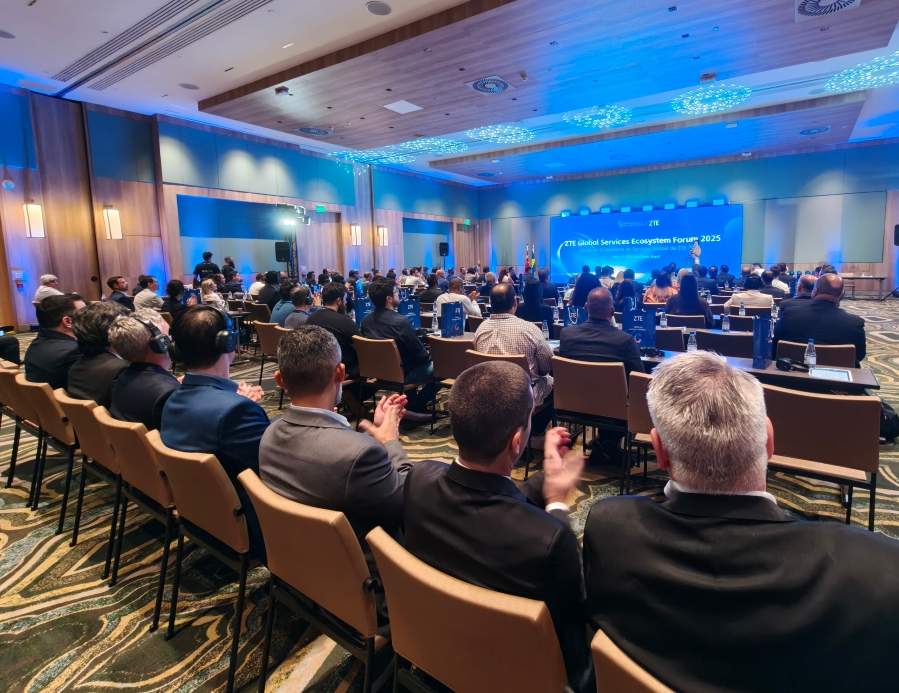 AI驱动数智化转型，共建开放共赢生态 2025中兴服务生态论坛在巴西成功举办