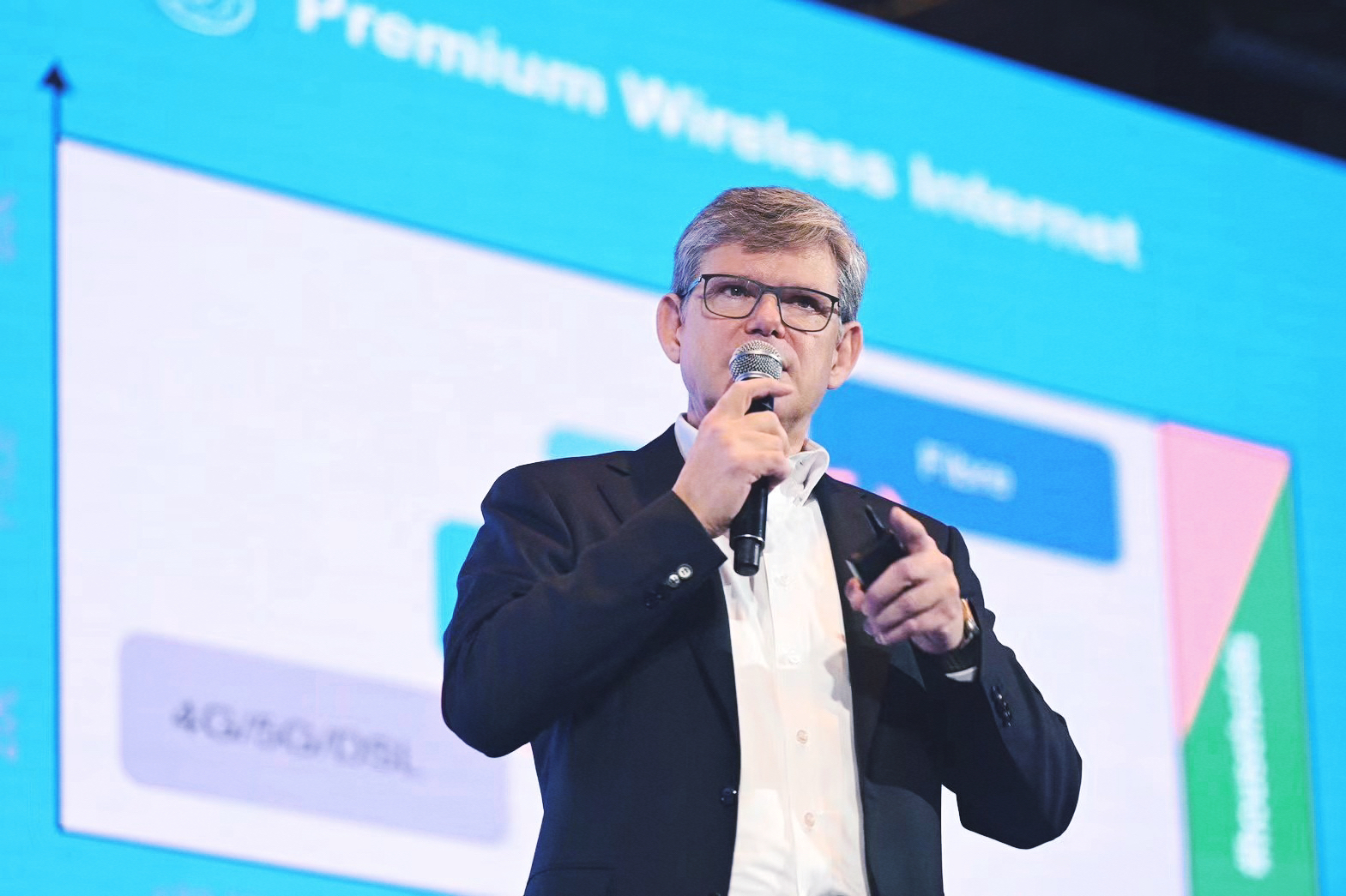 ZTE hosts 5G Summit & User Congress 2023 in Thailand, unveiling the ...